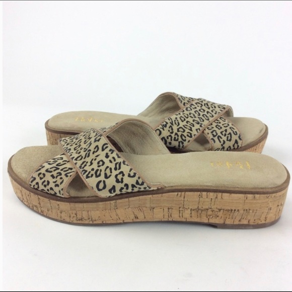 Reba Women's Payden Animal print Slides - Picture 1 of 1